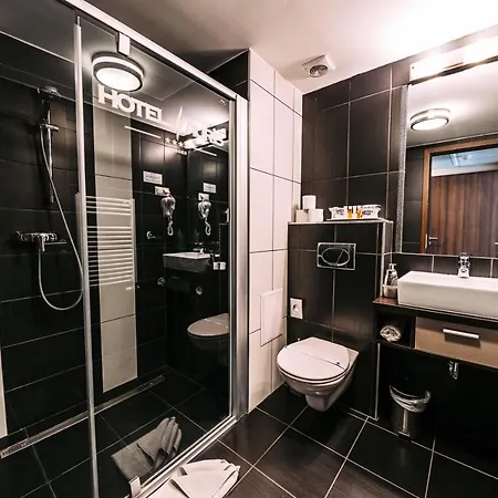 Auris Private Jacuzzi Apartment Hotel